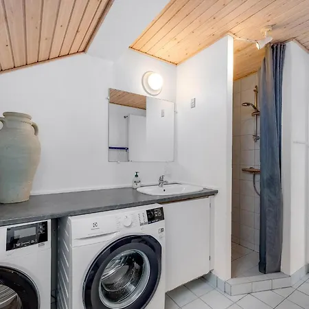 Dom wakacyjny In Henne With Sauna Henne Strand