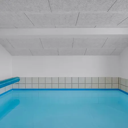 Schönes Haus In Henne Mit Sauna Henne Strand